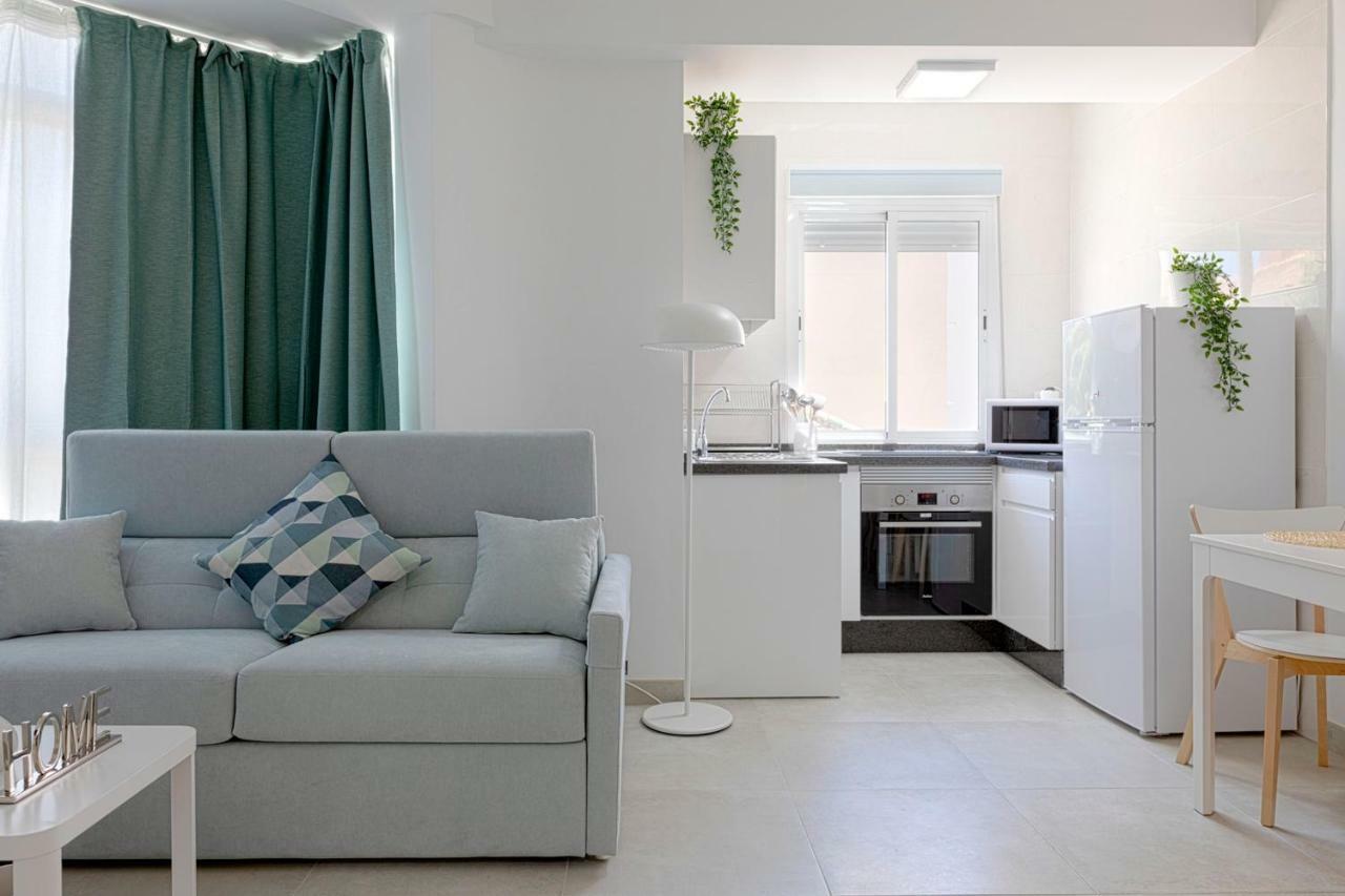 Suncity Top Flats Maria Málaga Exteriör bild